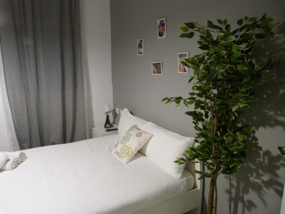 Intimo Y Acogedor "Algunos" Con Banera Hidromasaje Apartamento Valência Exterior foto