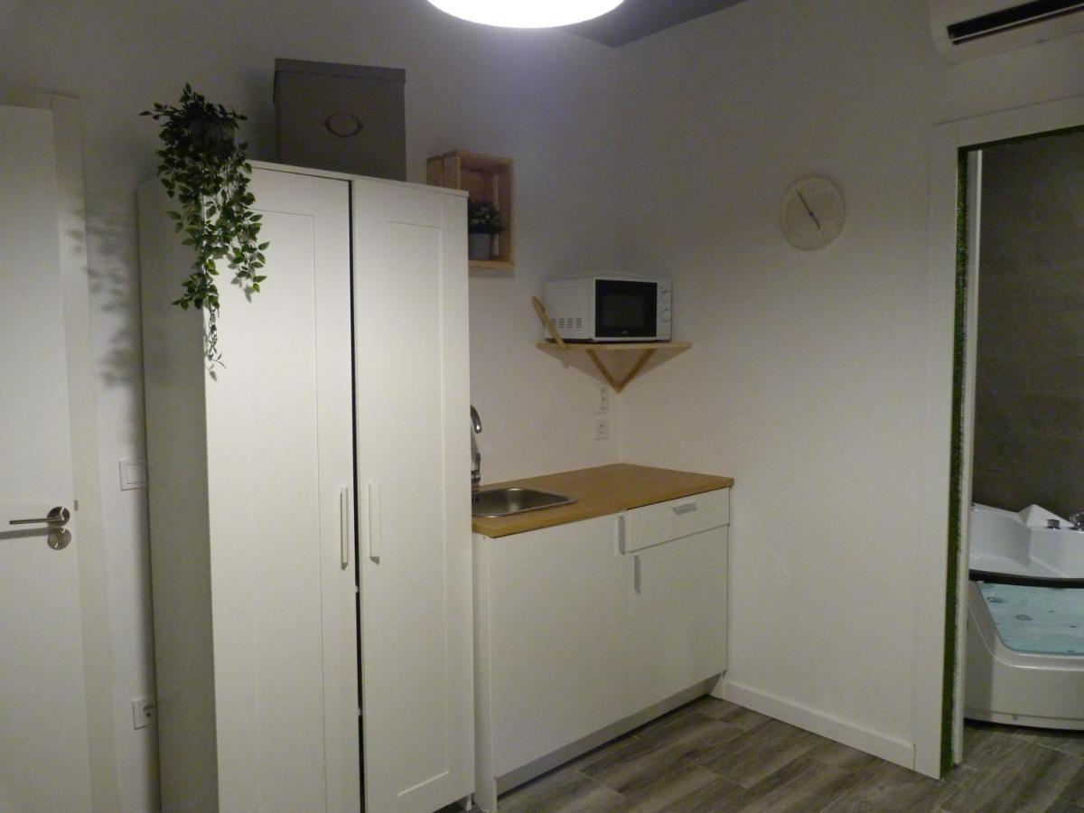Intimo Y Acogedor "Algunos" Con Banera Hidromasaje Apartamento Valência Exterior foto