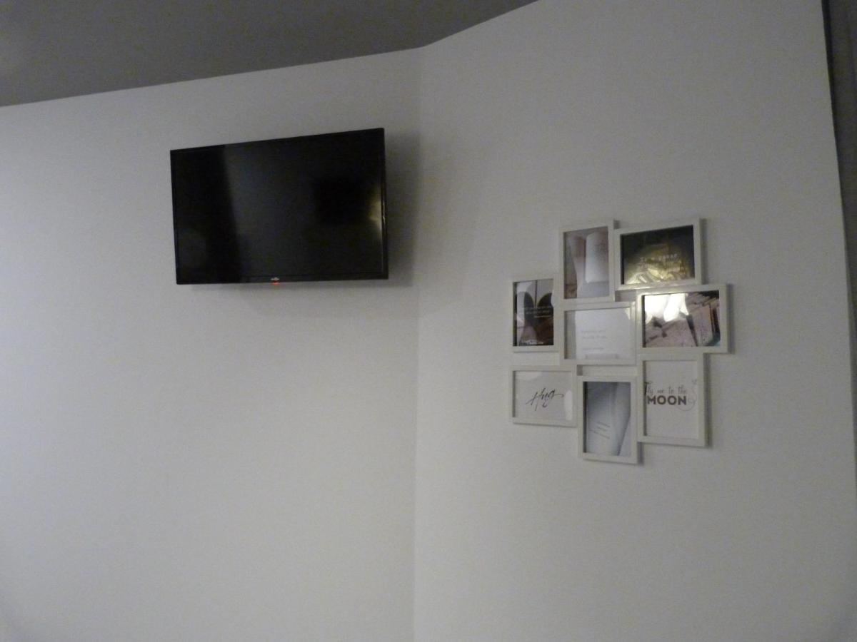 Intimo Y Acogedor "Algunos" Con Banera Hidromasaje Apartamento Valência Exterior foto