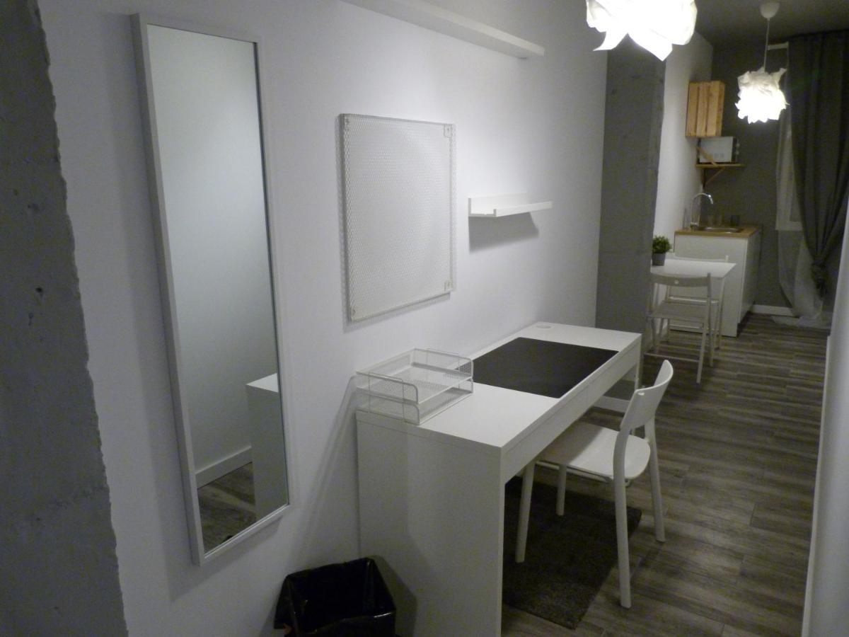 Intimo Y Acogedor "Algunos" Con Banera Hidromasaje Apartamento Valência Exterior foto